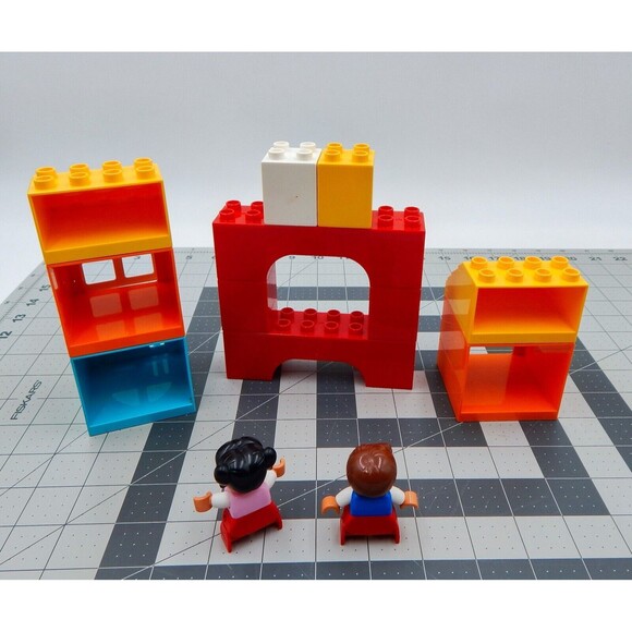 LEGO Duplo My First Farm Set 10617 Replacement Parts Girl Figure Eggs Windows - Picture 6 of 8